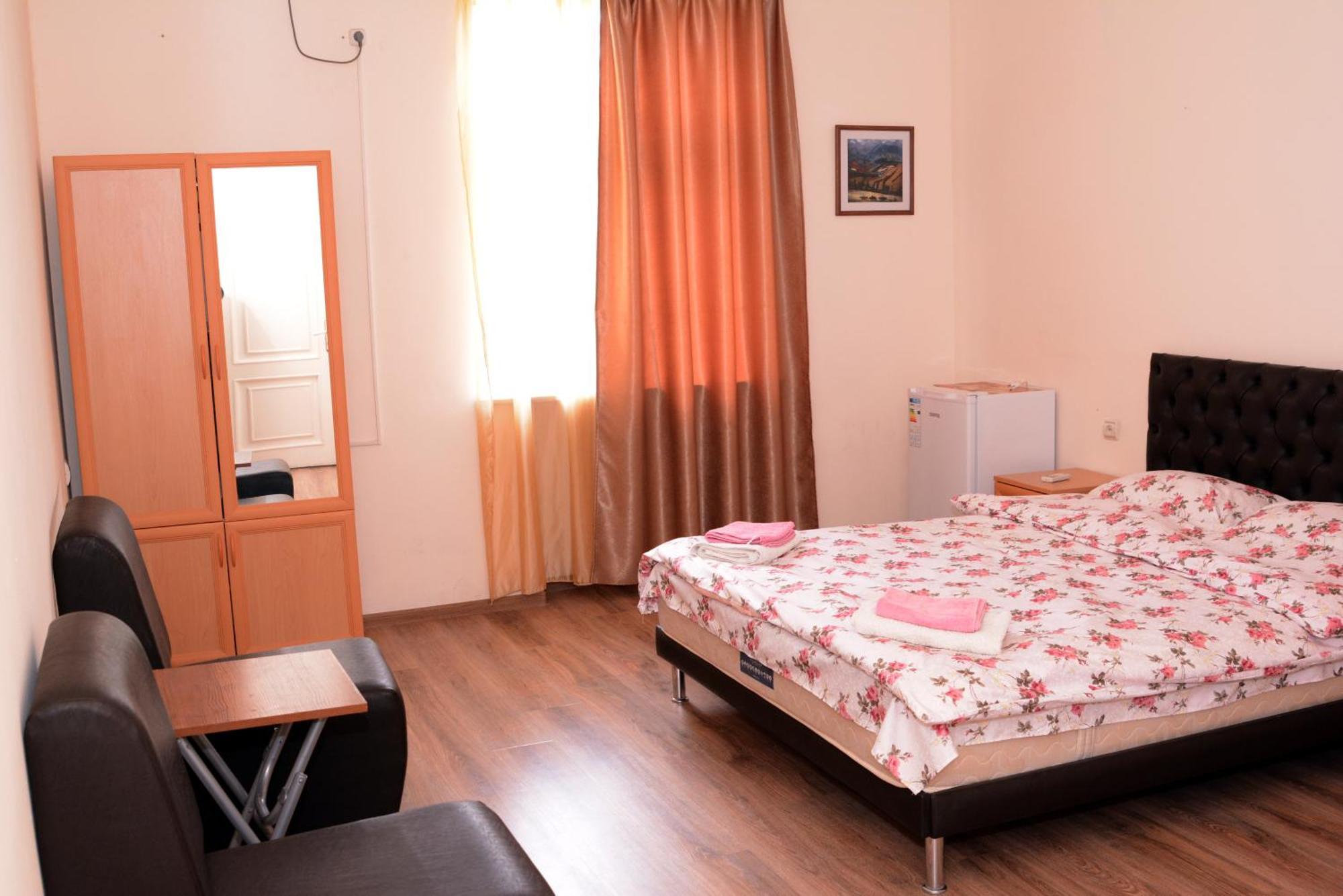 Villa Rosa Yerevan Exterior photo